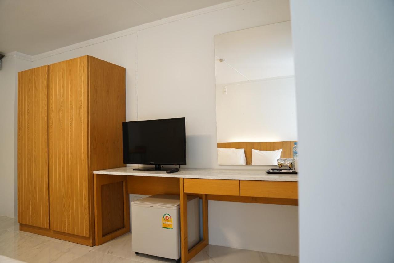 ホテル ビュープレース マンション ラップラオ 130 バンコク都 エクステリア 写真